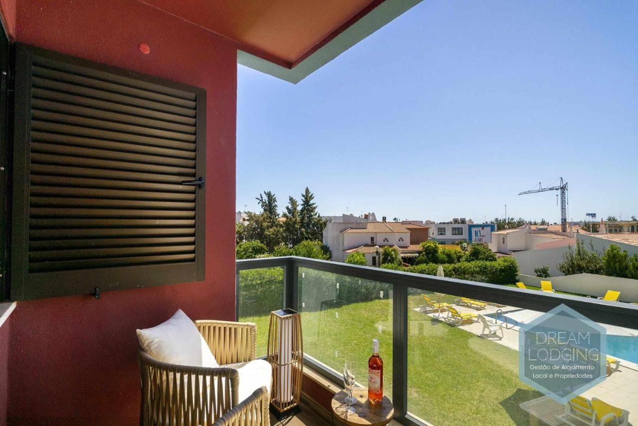 Palm Tree Dream Lodging Αλμπουφέιρα Εξωτερικό φωτογραφία