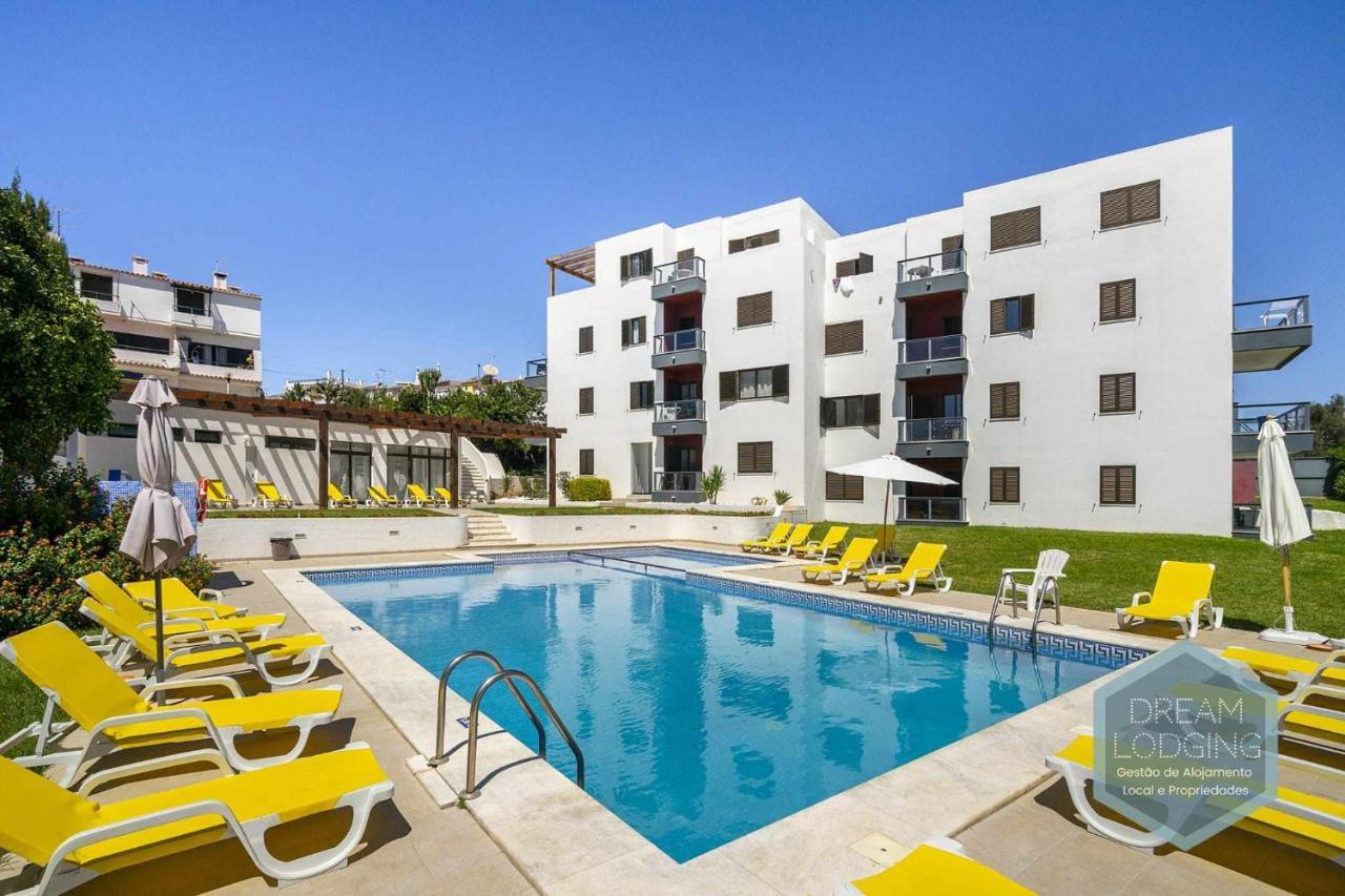Palm Tree Dream Lodging Αλμπουφέιρα Εξωτερικό φωτογραφία